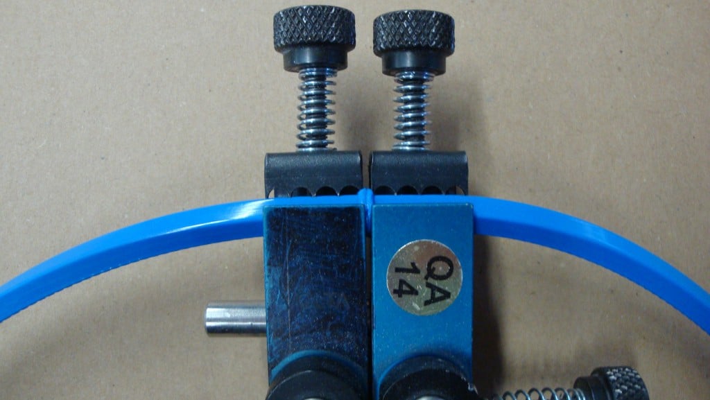 knopp-foerdertechnik-keilriemen-mini-schweisszange-2